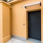 Rosselli Home